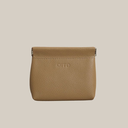 Oat - Ivy 331 Compact Squeeze Pouch